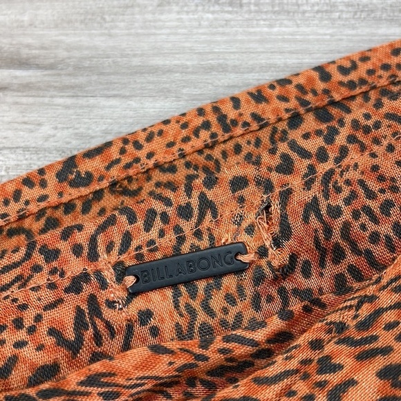 ☀️BILLABONG☀️ UNDER WRAPS COVER UP SKIRT - Picture 11 of 11